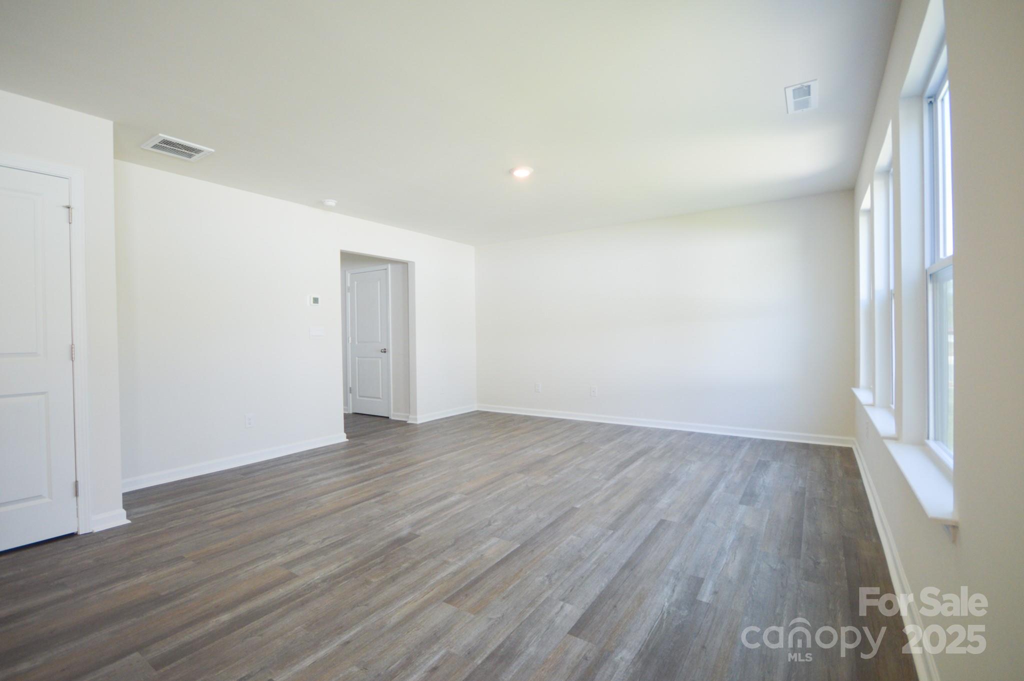 9 Lillian Lane Property Photo 11