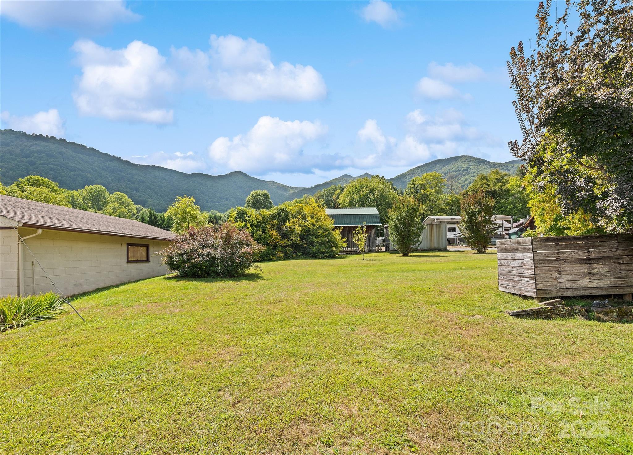 38 Timberline Drive Property Photo 42