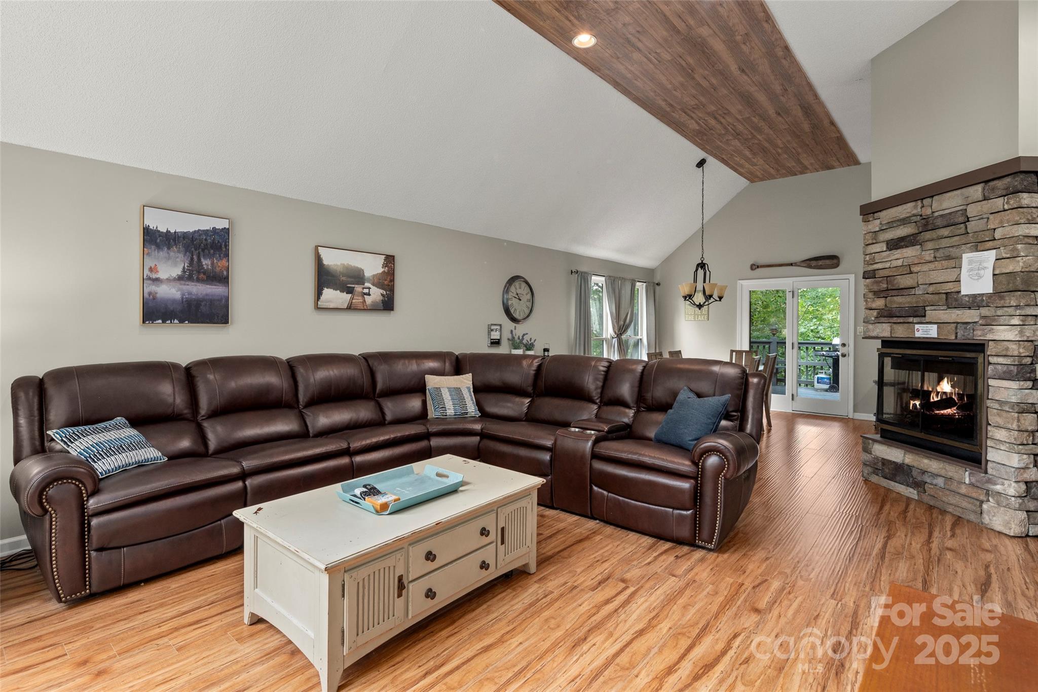 212 Ridgeway Road Property Photo 6