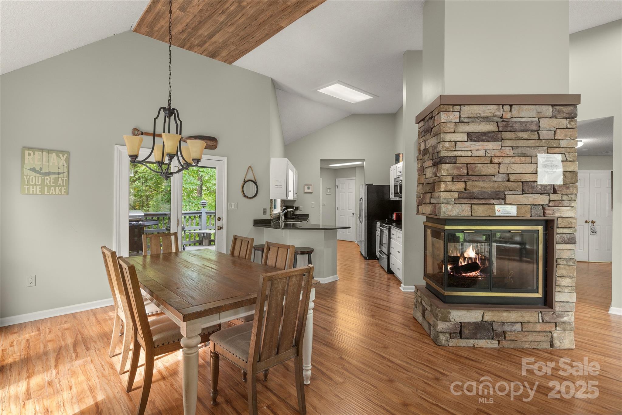 212 Ridgeway Road Property Photo 8