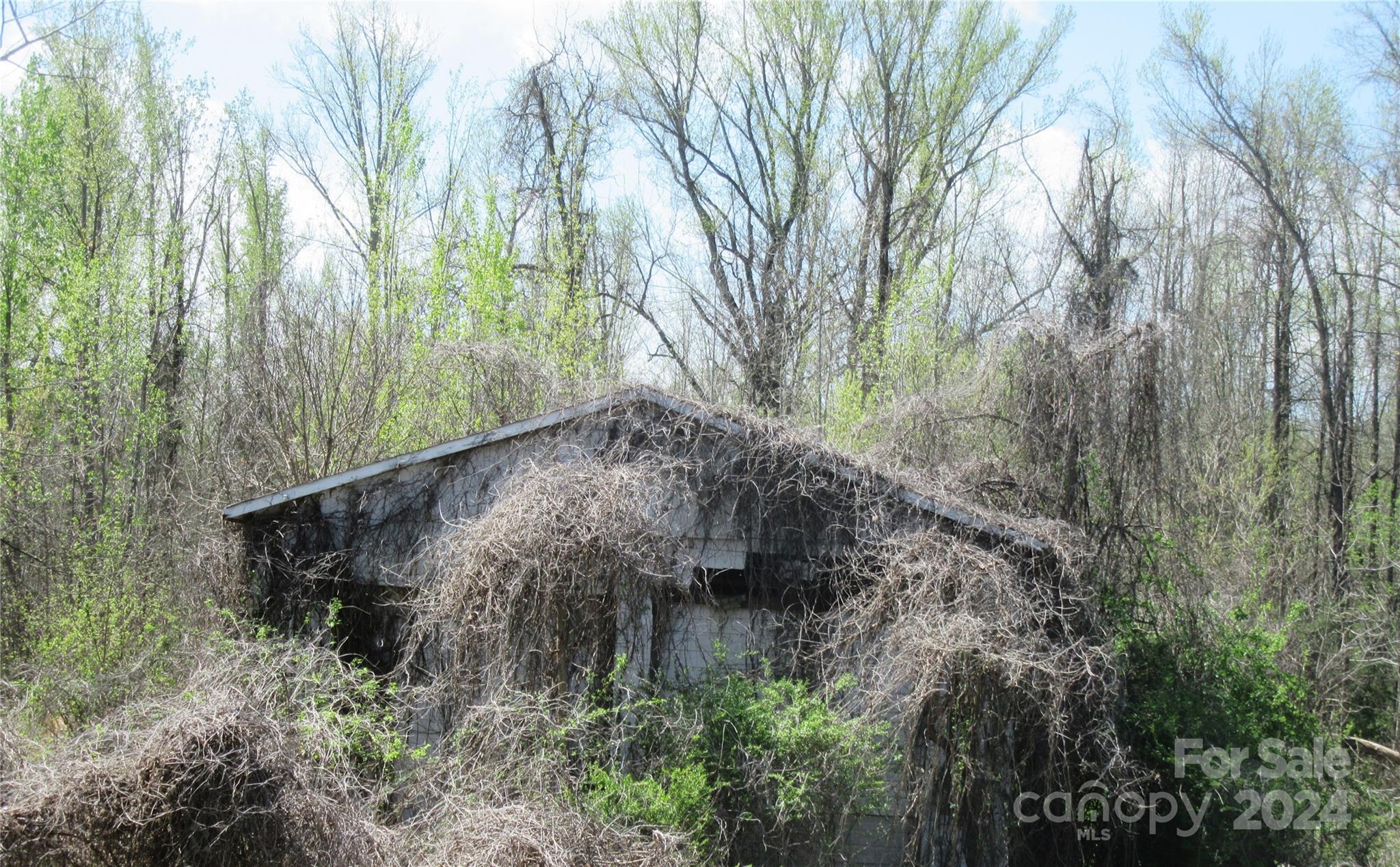 3431 Franklin Boulevard Property Photo 5