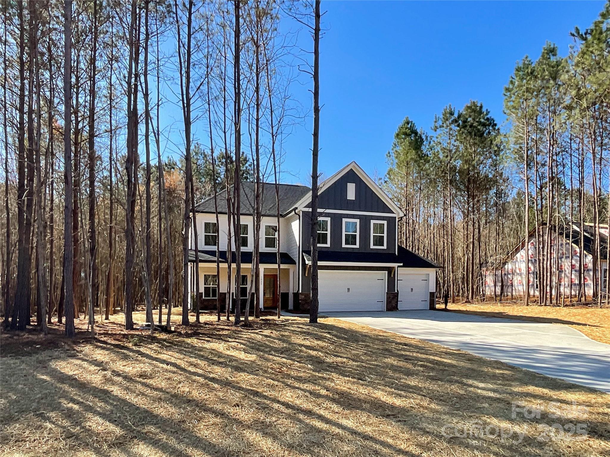 1021 Baylor Grove Property Photo 1