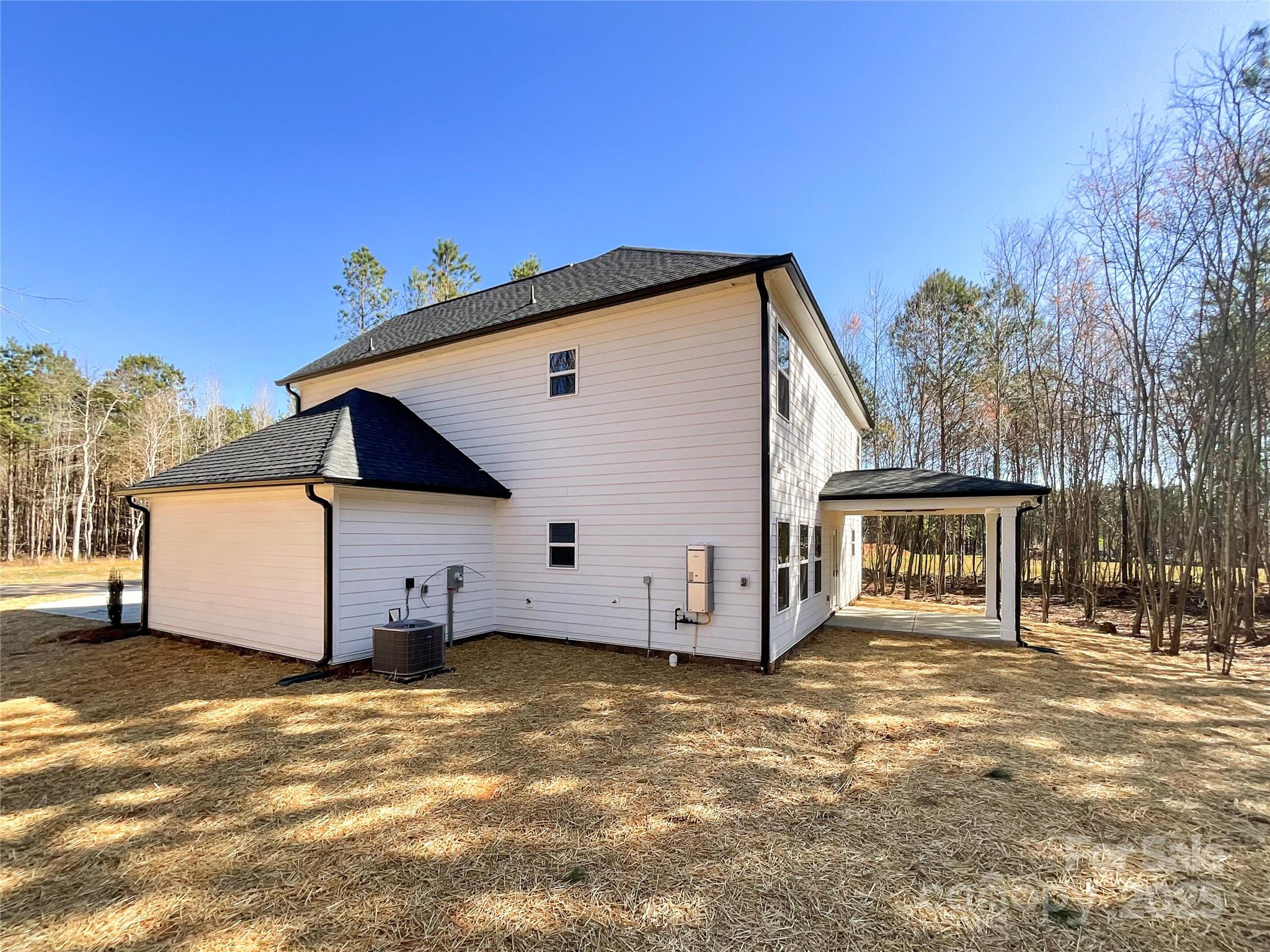 1021 Baylor Grove Property Photo 2