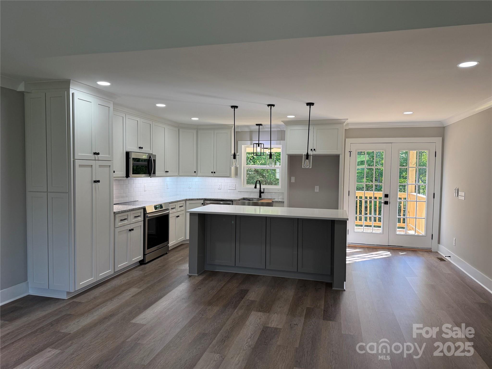 59 Browning Drive Property Photo 3