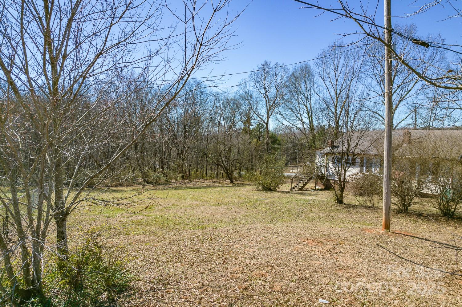 1123 Hwy 70 Highway Property Photo 2