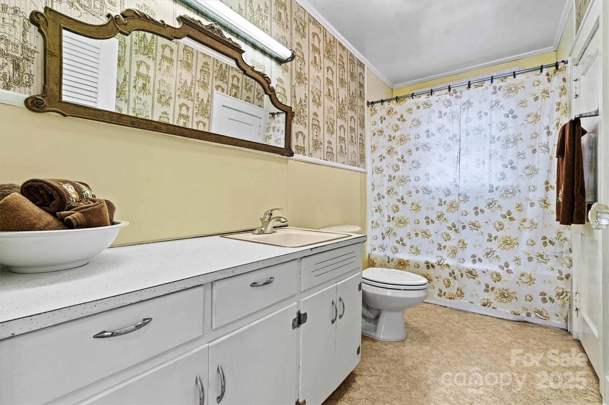 128 10th Street Property Photo 24