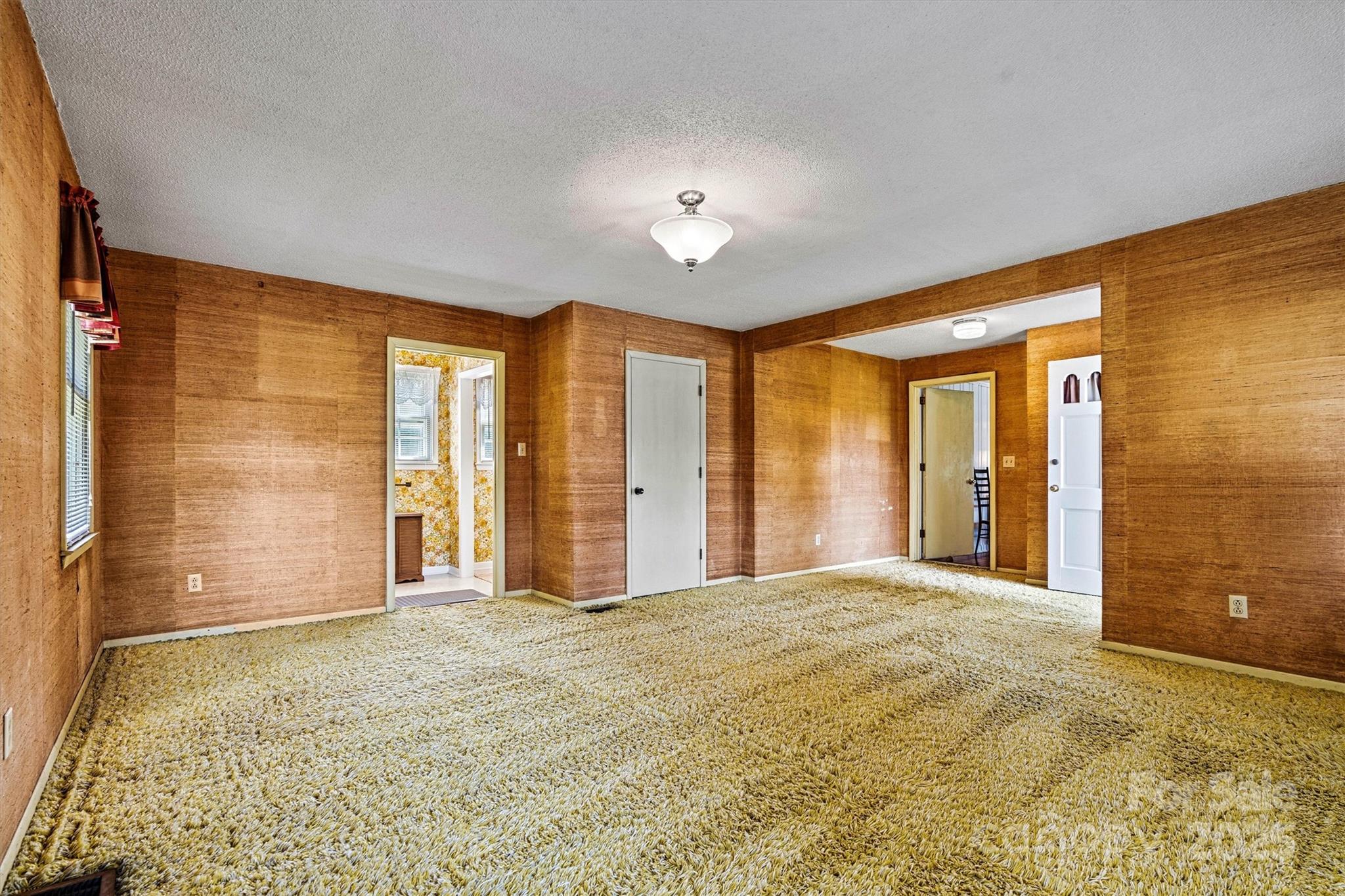 128 10th Street Property Photo 29