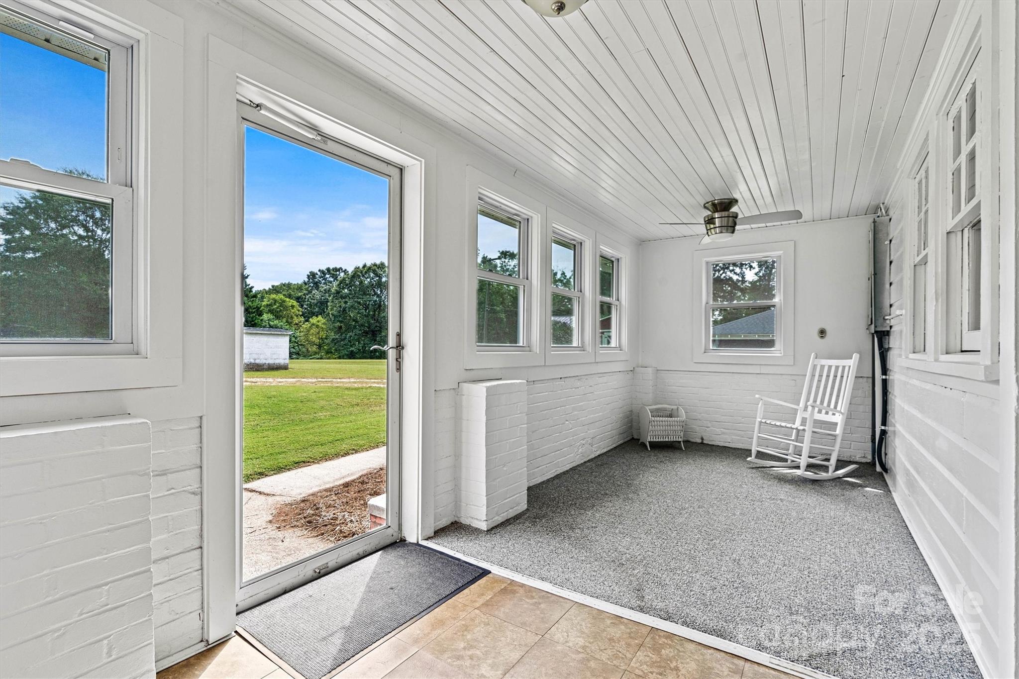 128 10th Street Property Photo 36