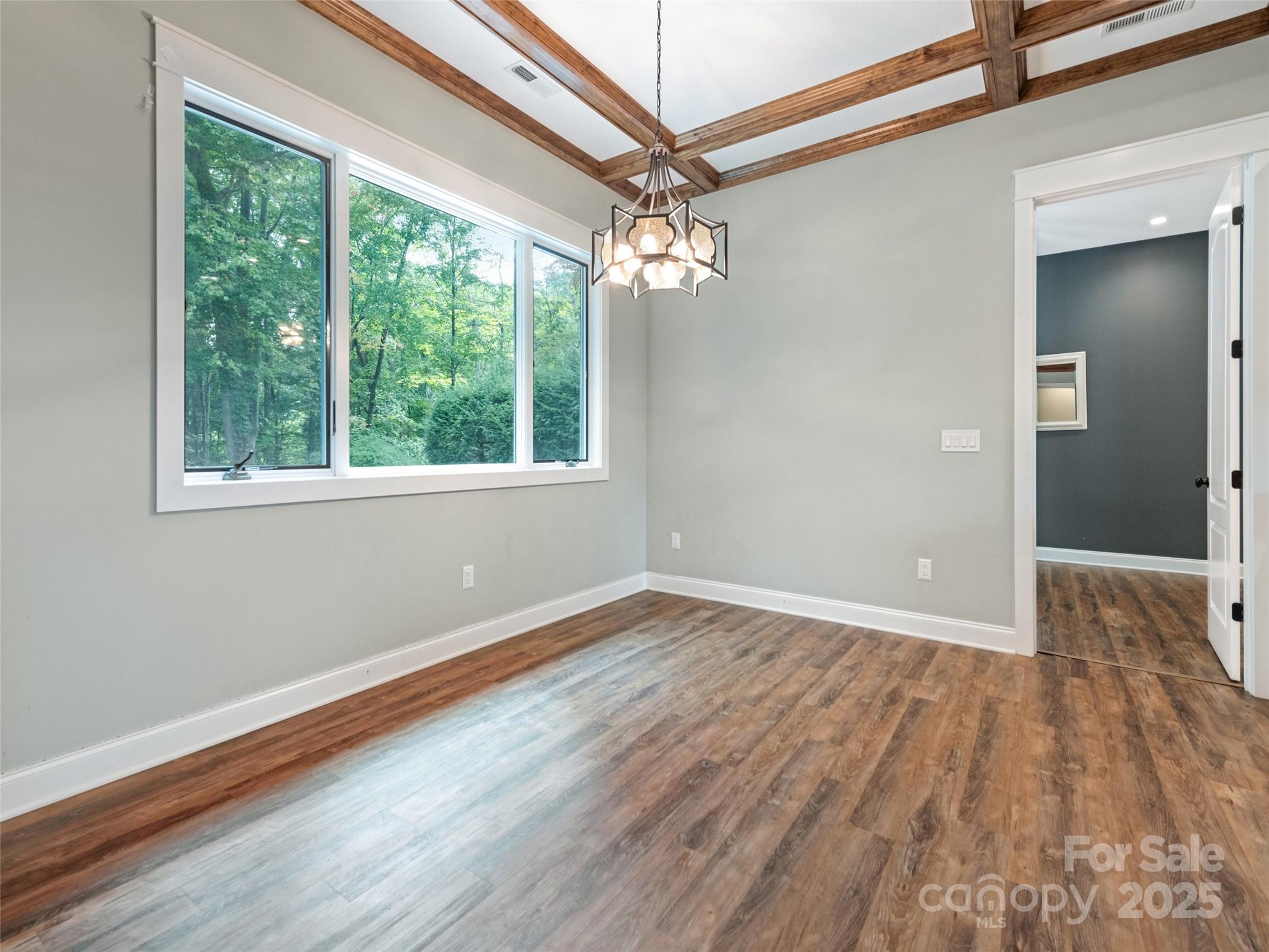 165 Breezemont Drive Property Photo 20