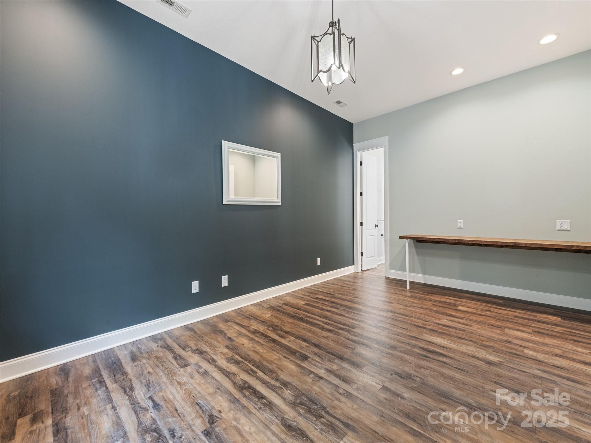 165 Breezemont Drive Property Photo 28