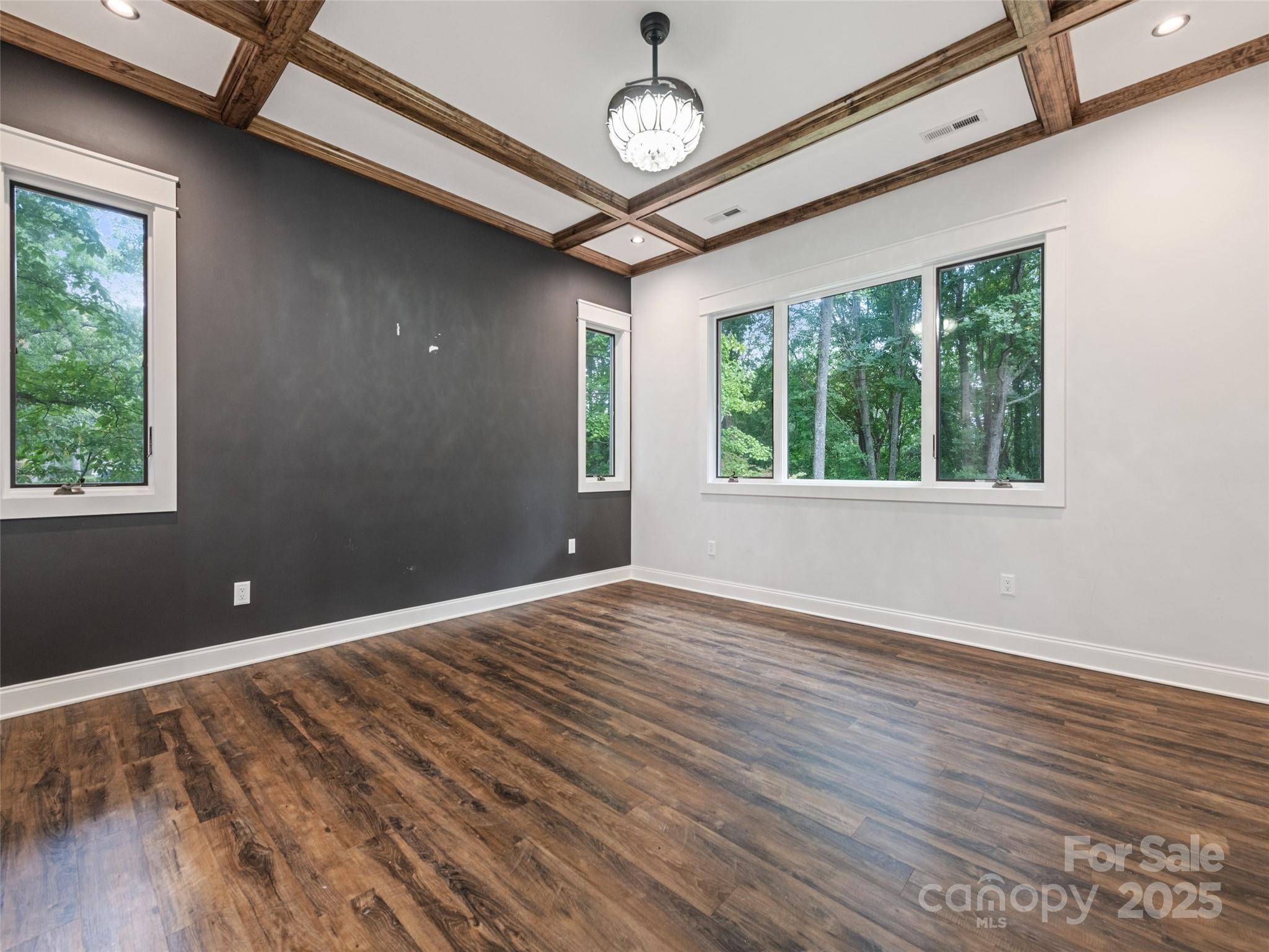 165 Breezemont Drive Property Photo 31