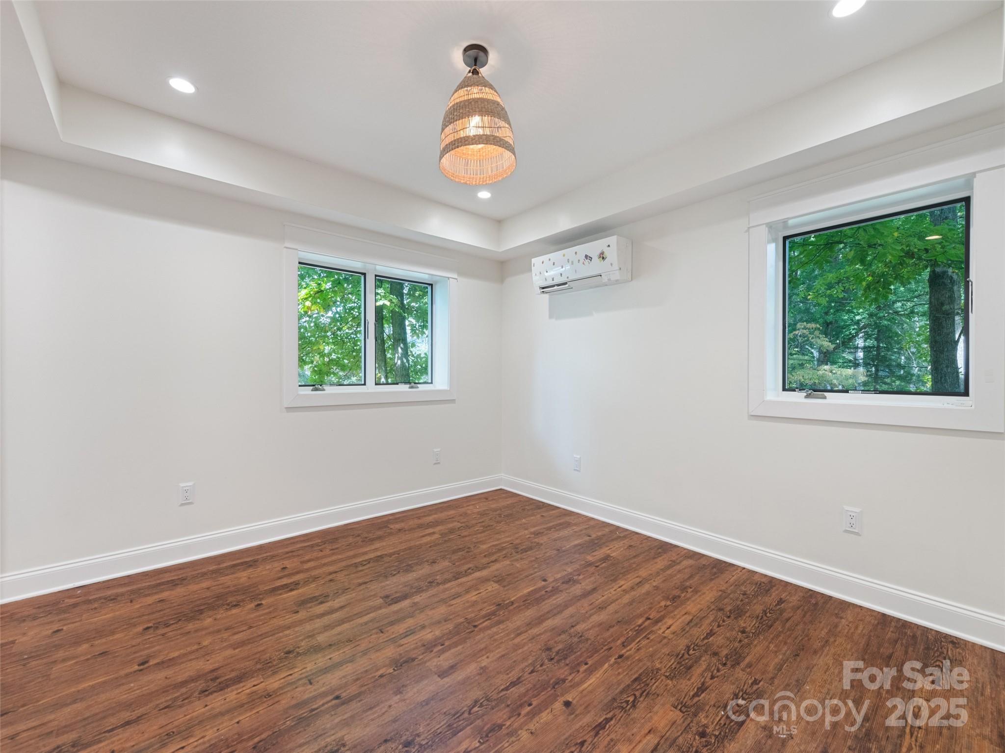 165 Breezemont Drive Property Photo 38