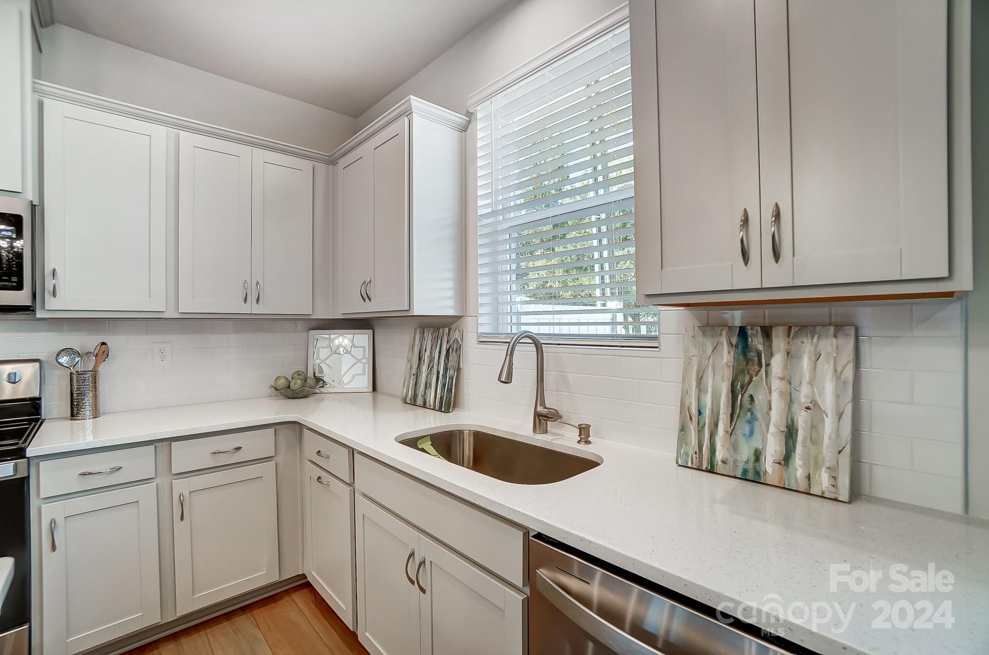 2205 Hedgecliff Road 1 Property Photo 16