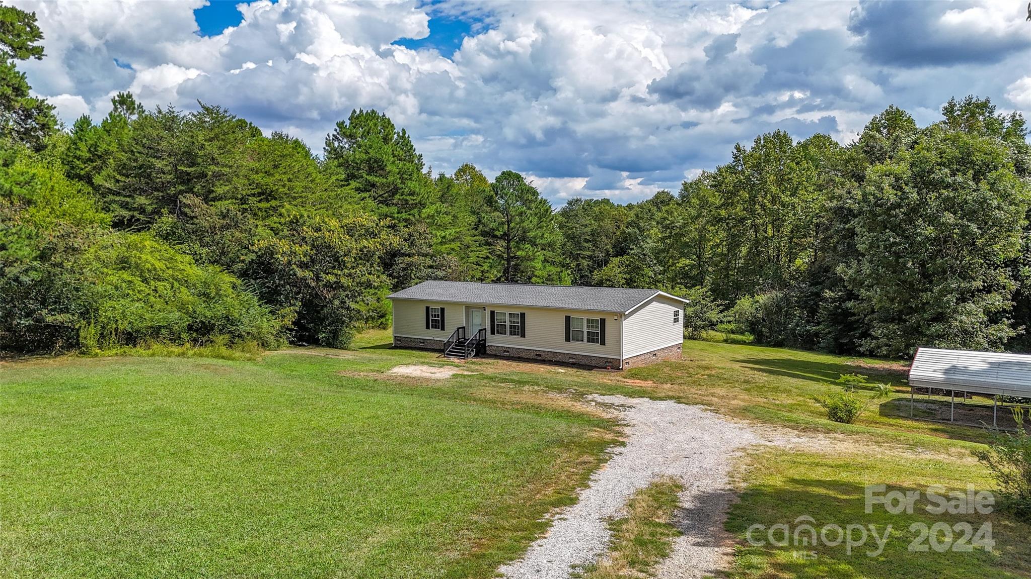 63 Tar Heel Lane Property Photo 2