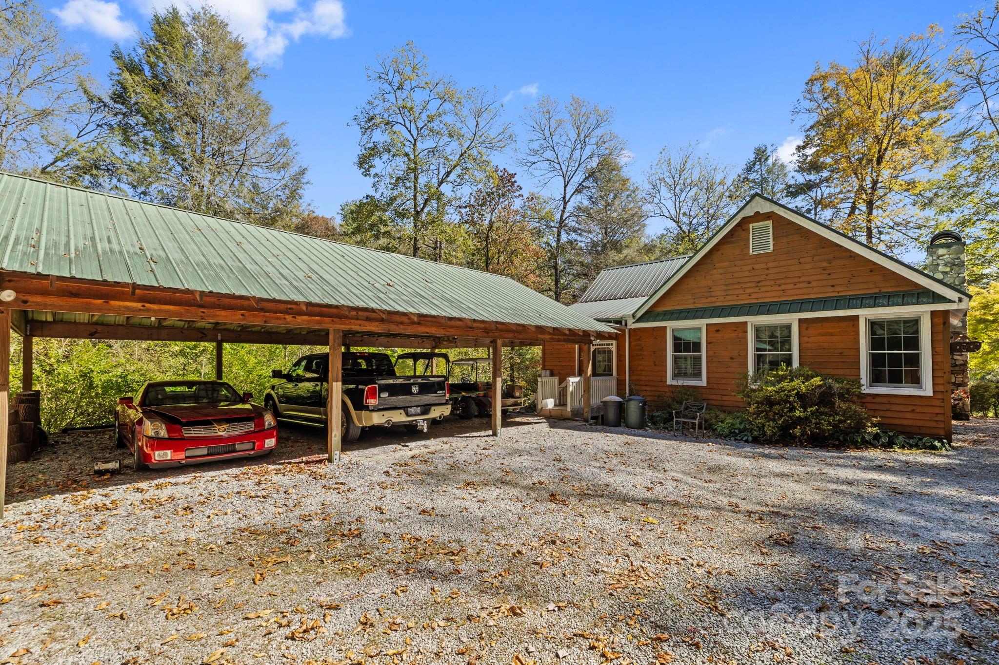 1051 Kim Miller Road Property Photo 3