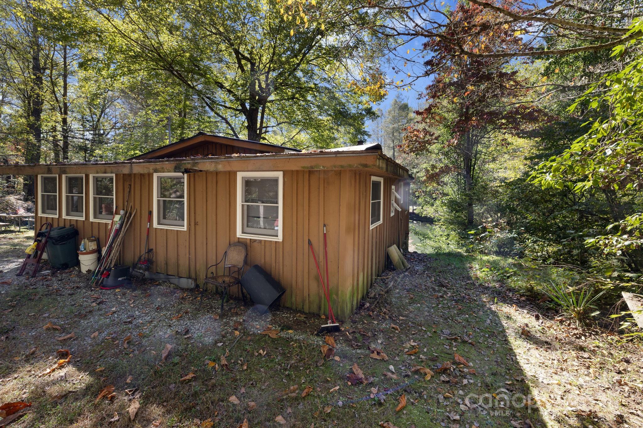 1051 Kim Miller Road Property Photo 32