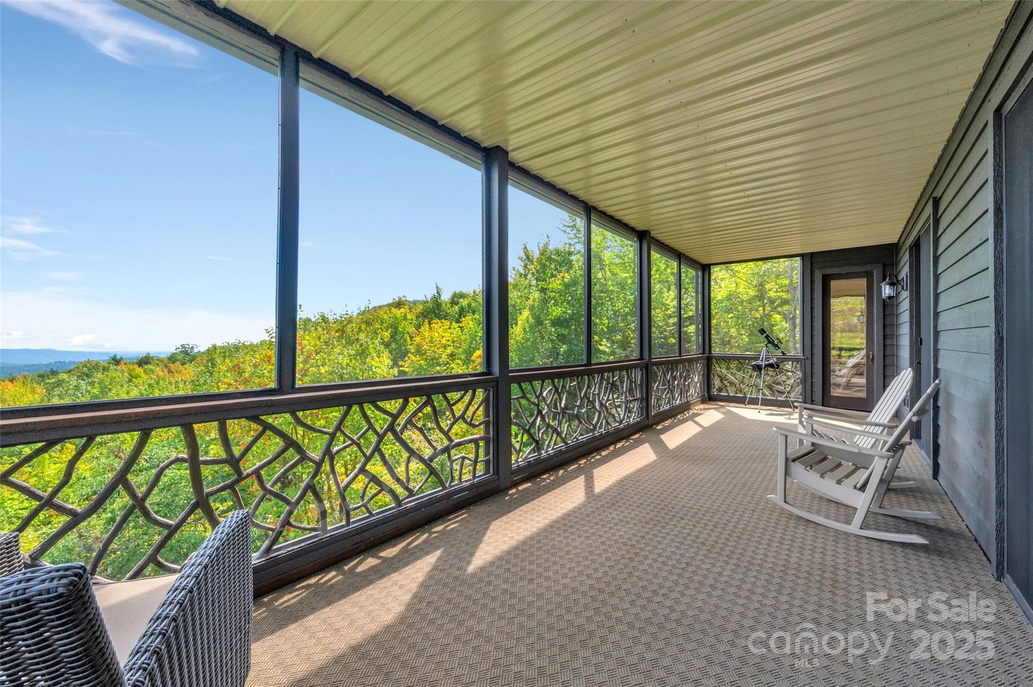 96 Moltz Court Property Photo 40