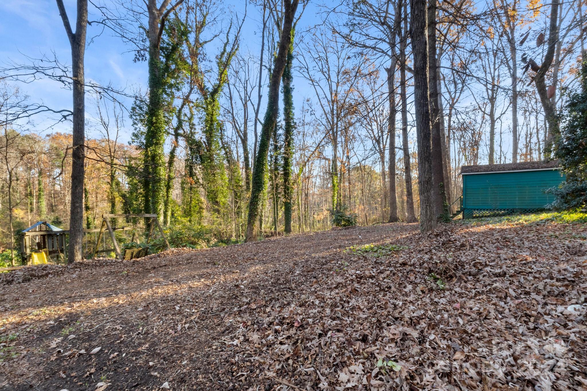 702 Forest Hill Drive Property Photo 43