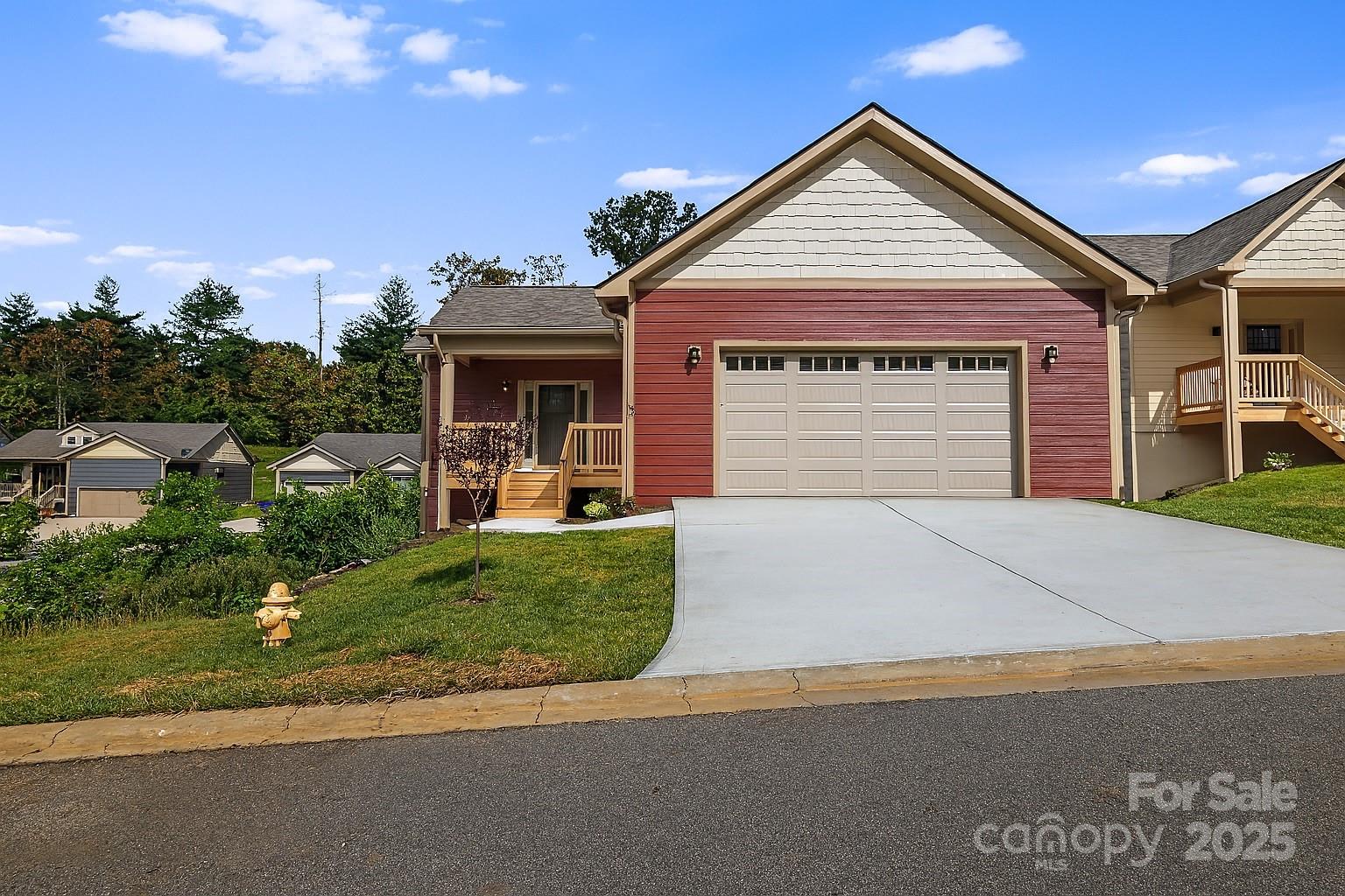 83 Loftin Street Property Photo 1