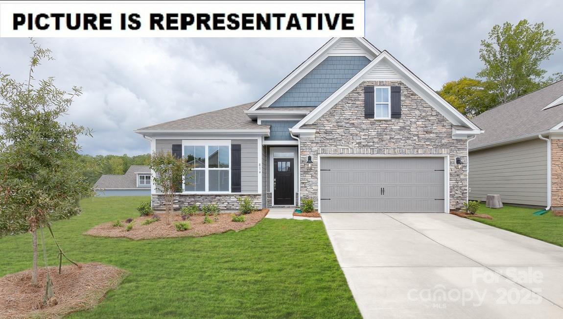 121 Sari Street Property Photo