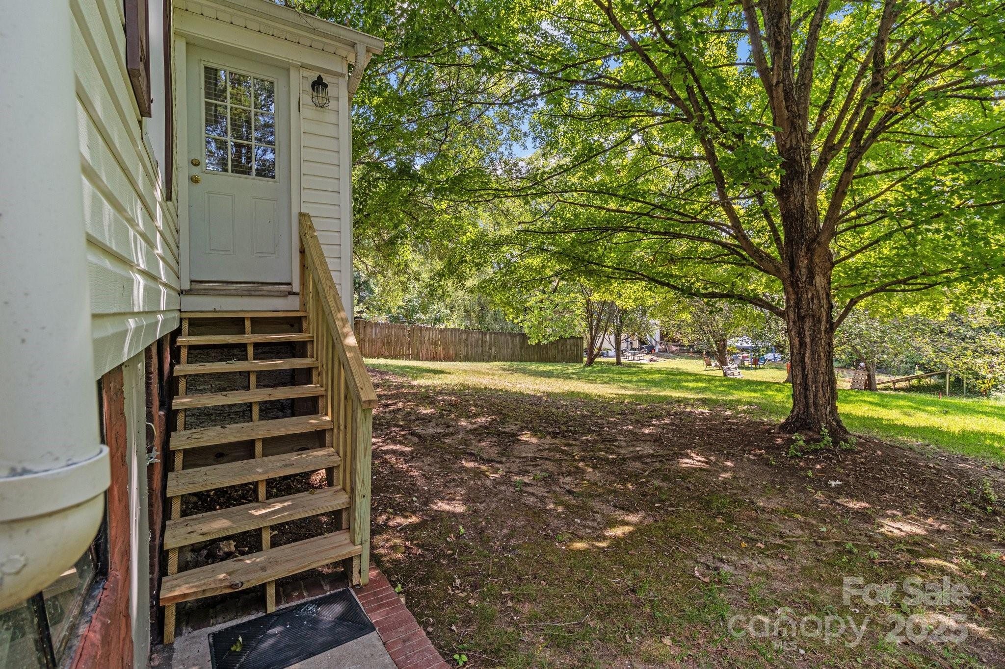 405 7th Street Property Photo 37