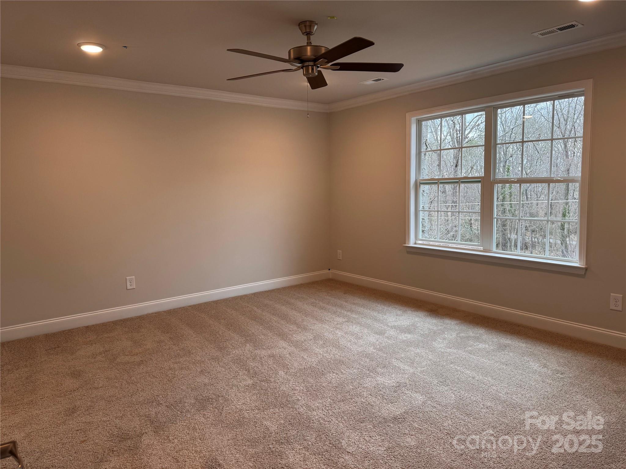 4069 Port Richmond Avenue 16 Property Photo 9