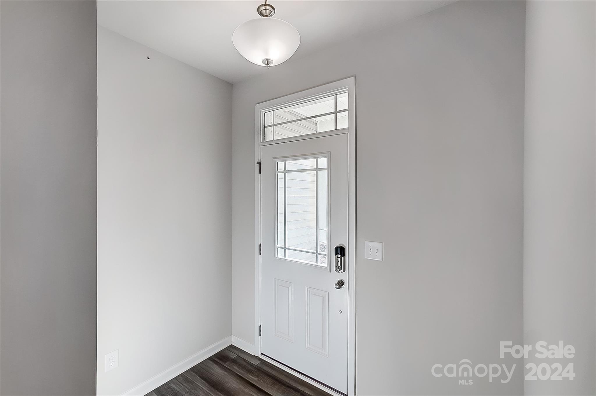 2335 Hedgecliff Road 14 Property Photo 3