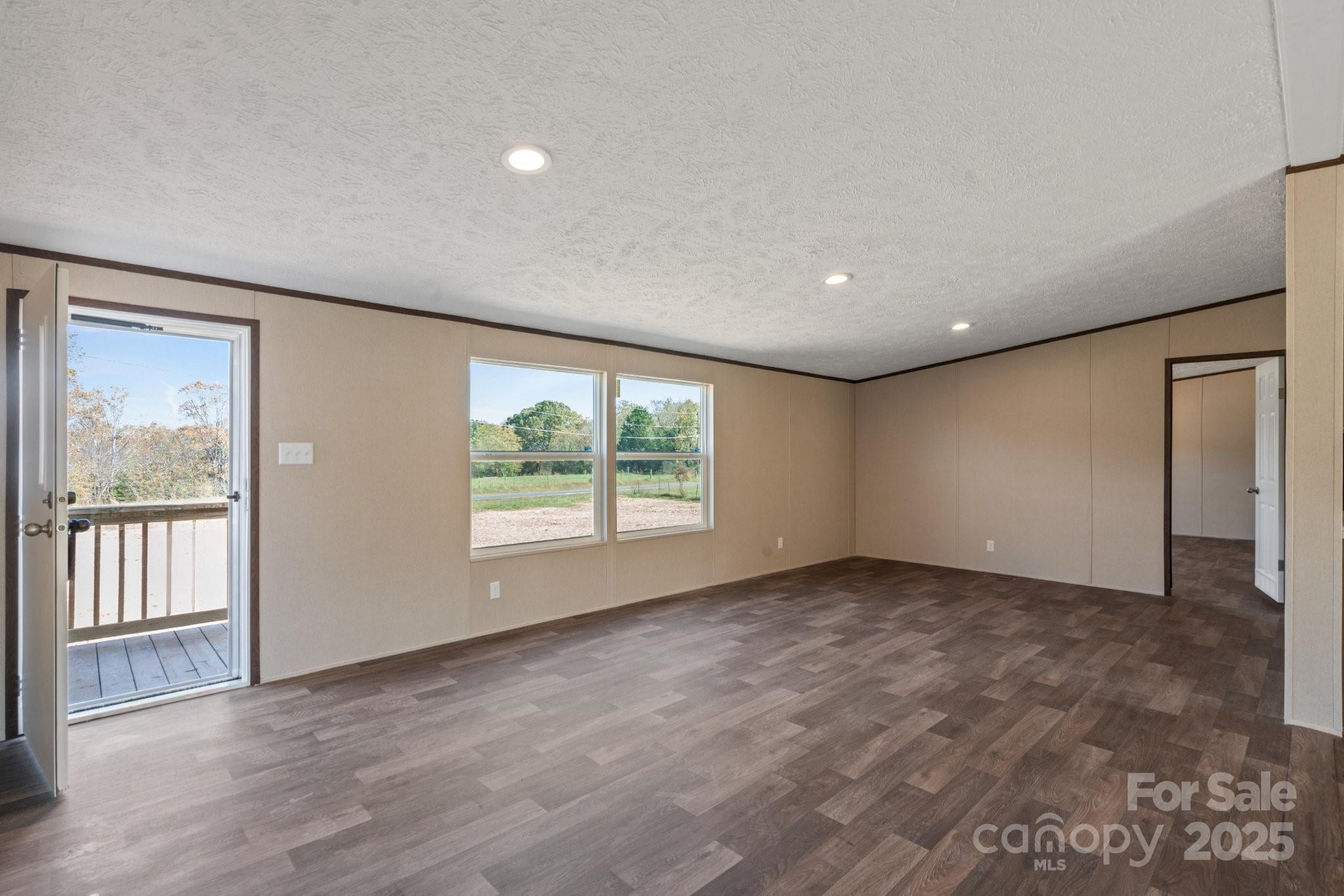 1128 Bethesda Road Property Photo 7