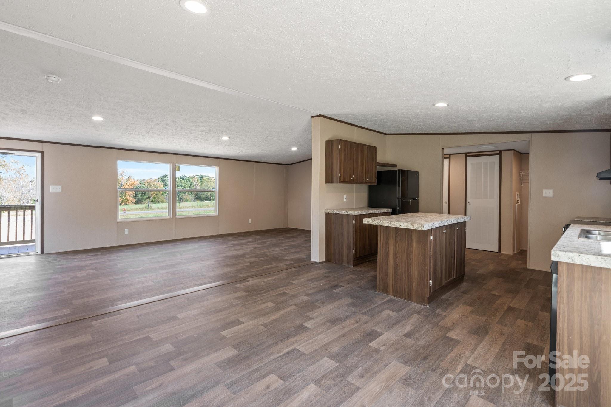 1128 Bethesda Road Property Photo 8