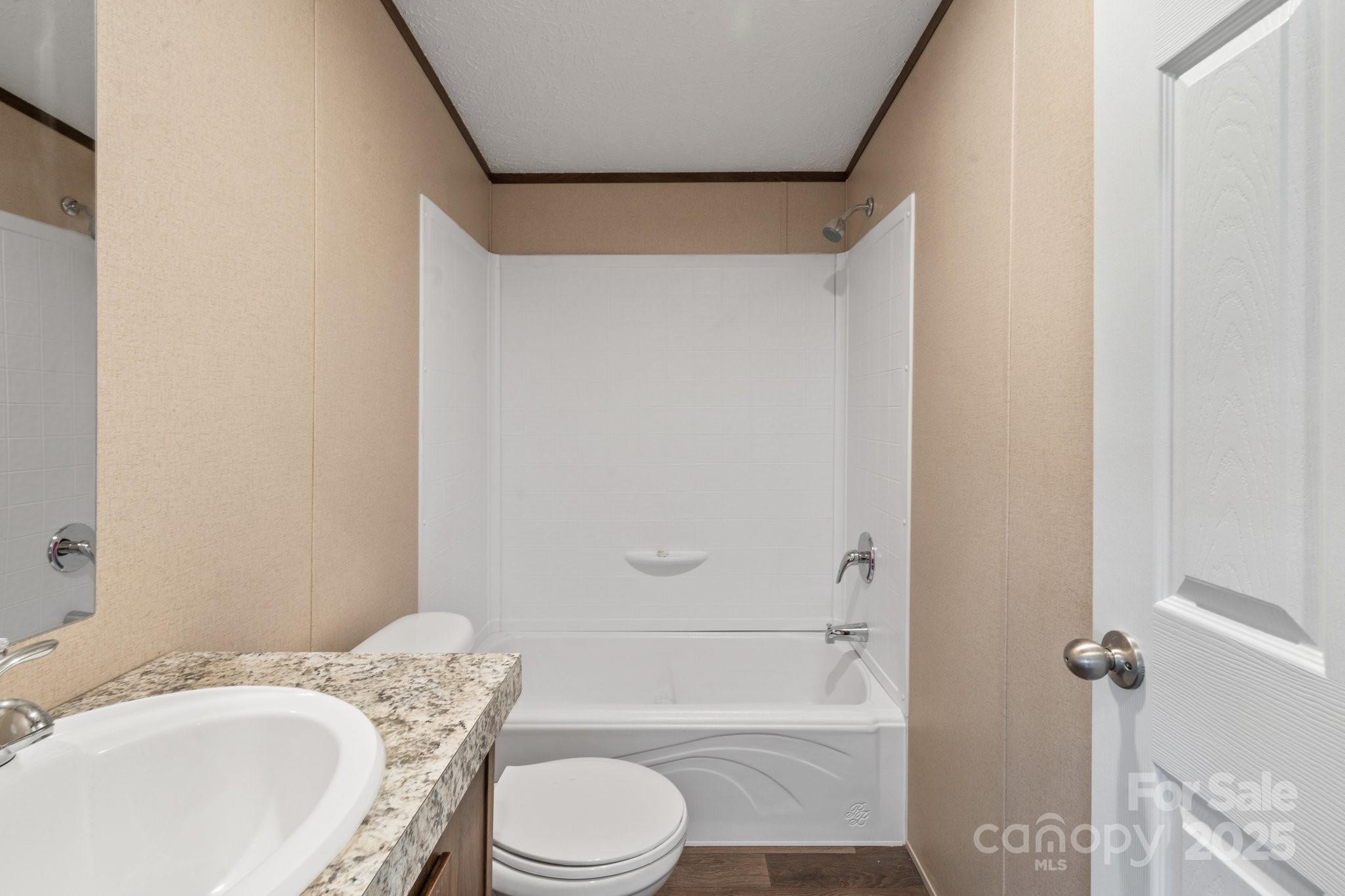 1128 Bethesda Road Property Photo 17