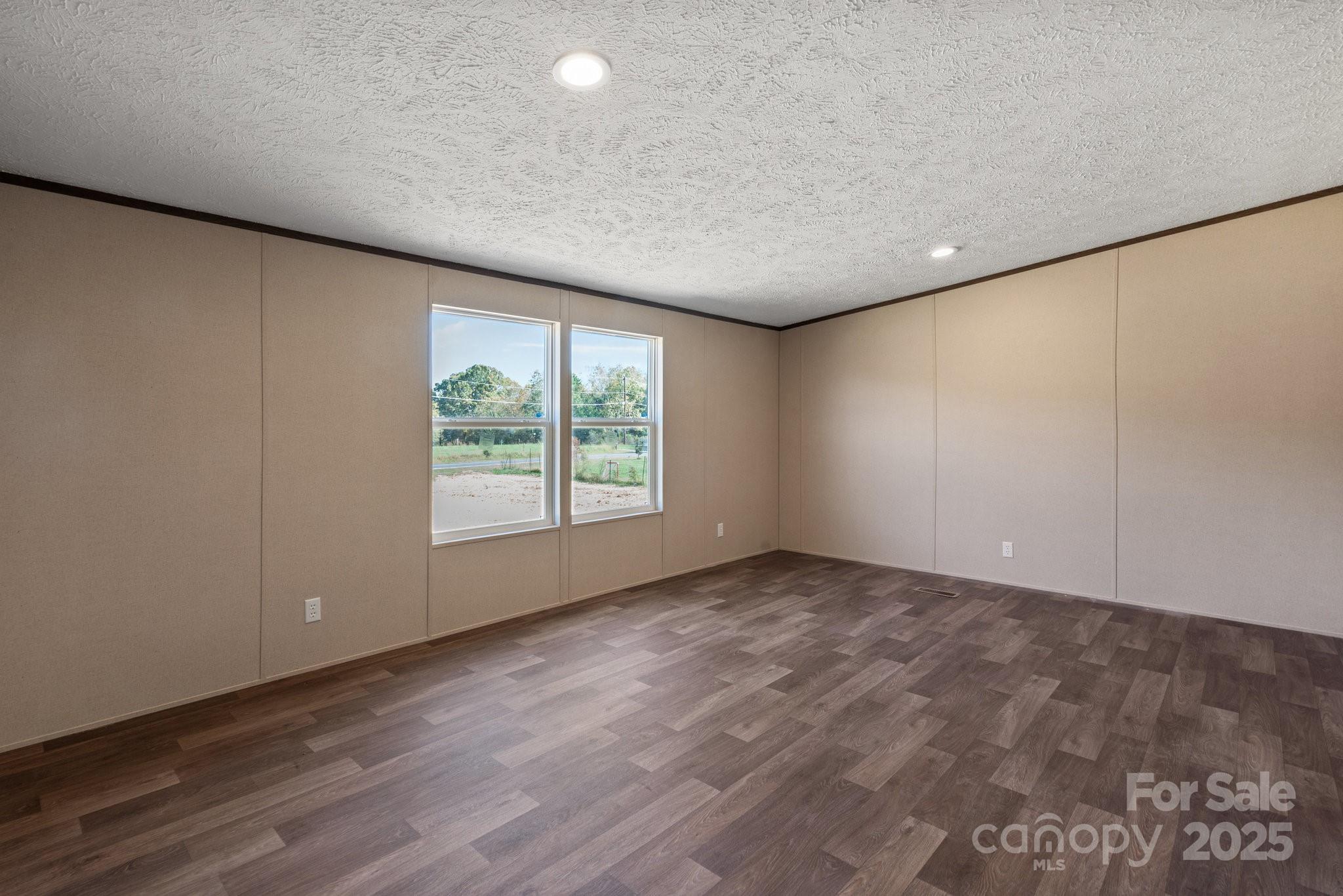 1128 Bethesda Road Property Photo 21