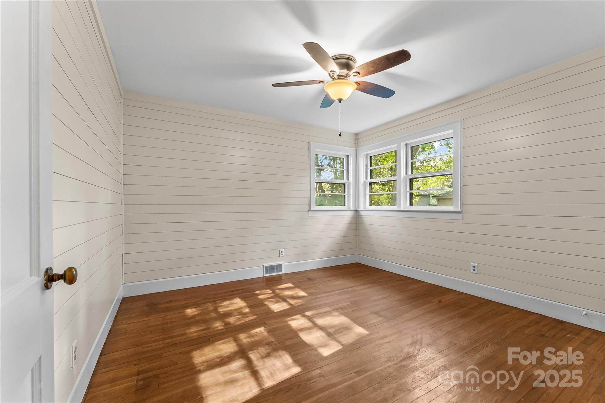 105 Walton Road Property Photo 13