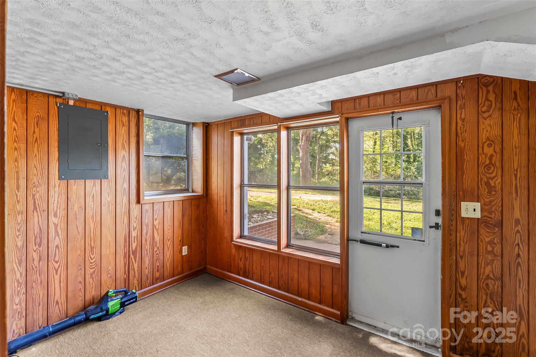 105 Walton Road Property Photo 19
