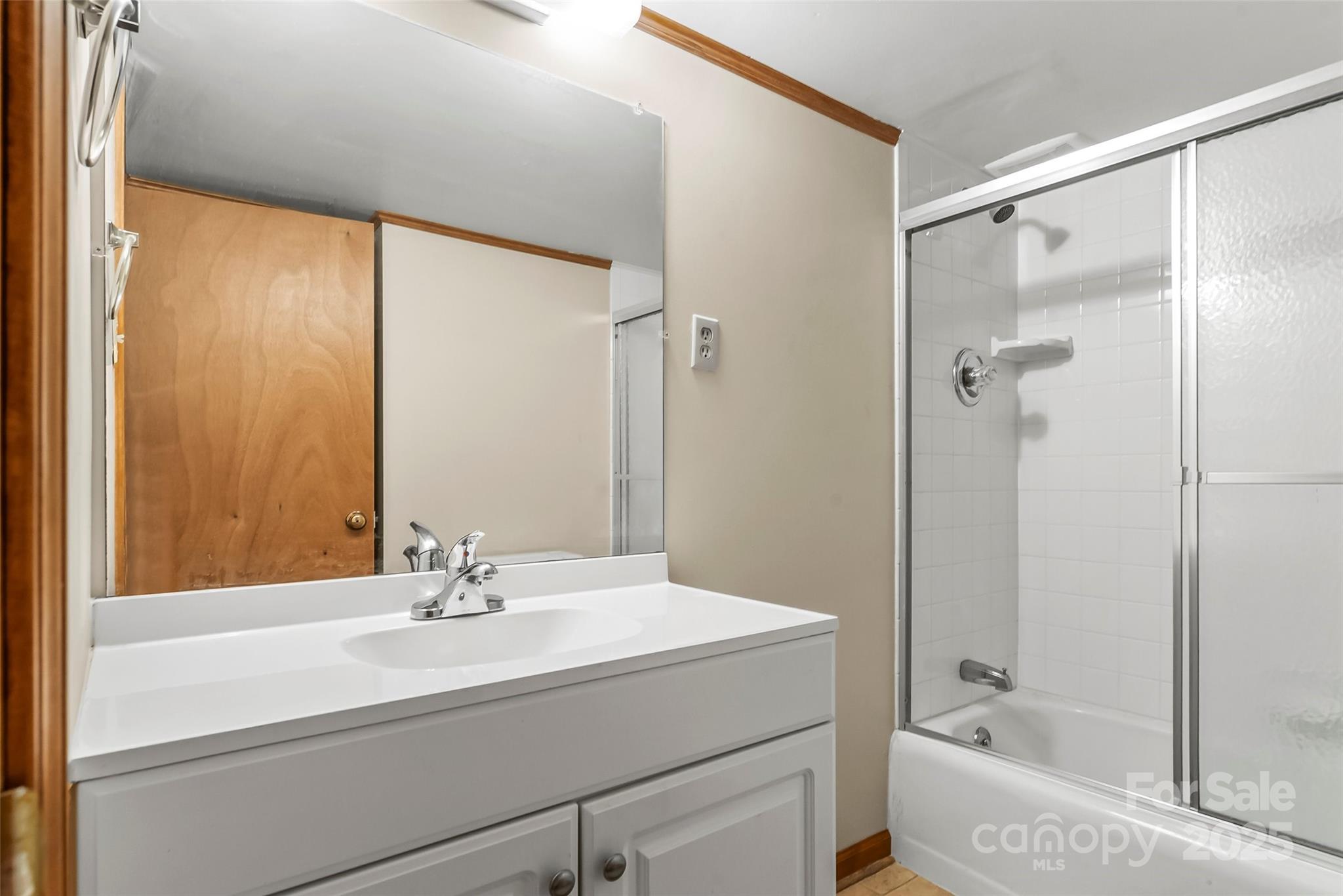 105 Walton Road Property Photo 21