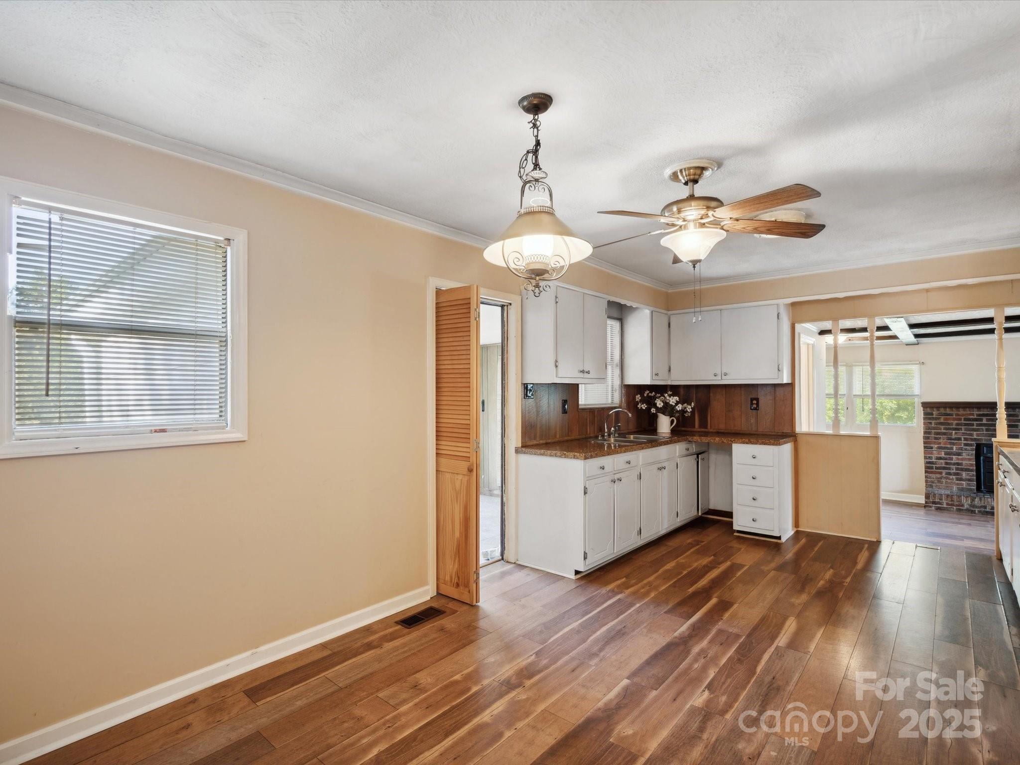 723 Chestnut Ridge Church Road Property Photo 9