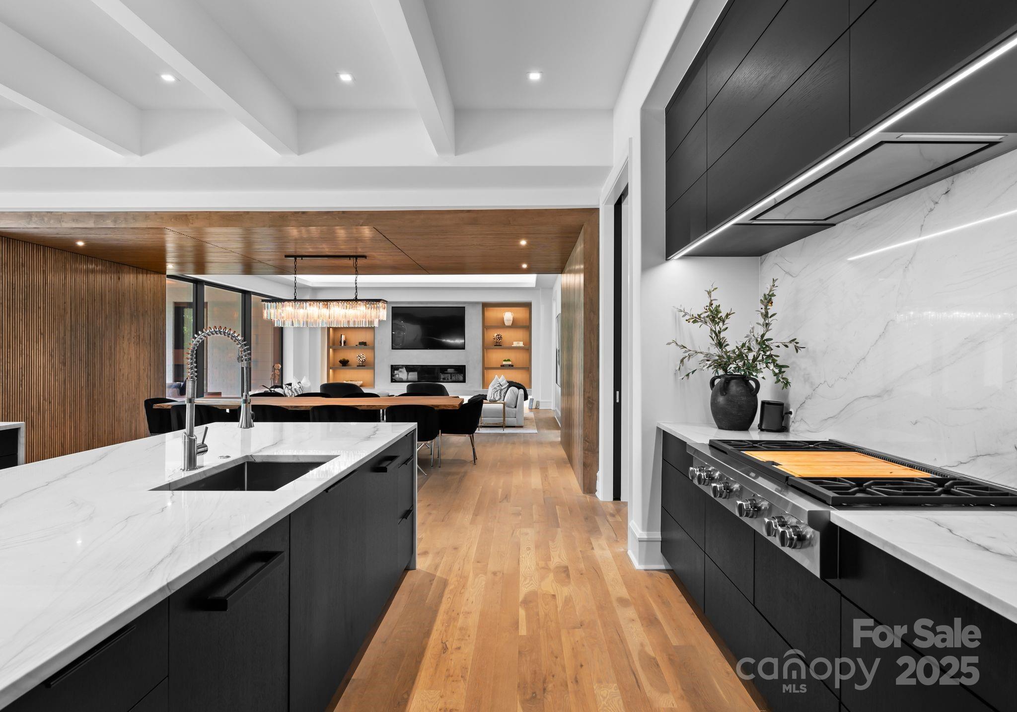 2116 Woodhaven Road Property Photo 16