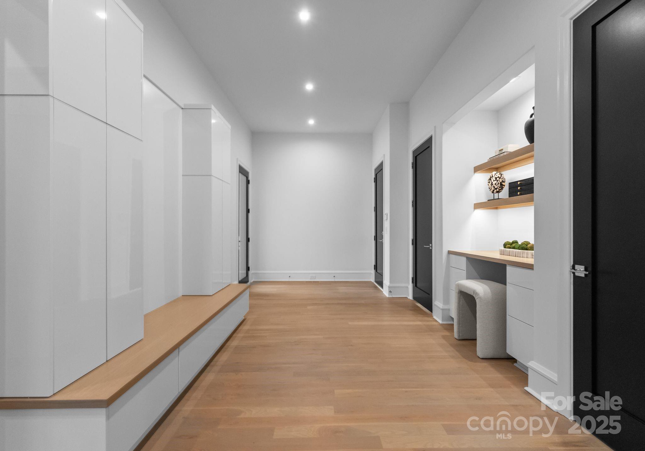2116 Woodhaven Road Property Photo 20