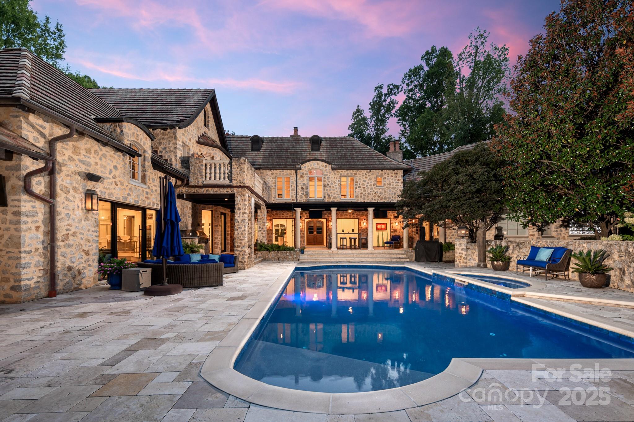 4231 Fox Brook Lane Property Photo 5