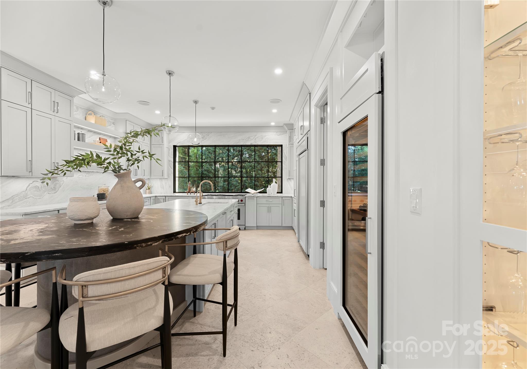 4231 Fox Brook Lane Property Photo 12