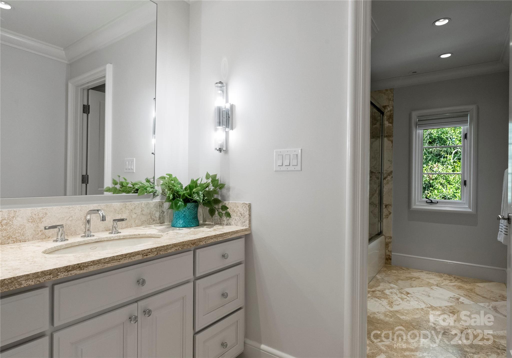 4231 Fox Brook Lane Property Photo 31