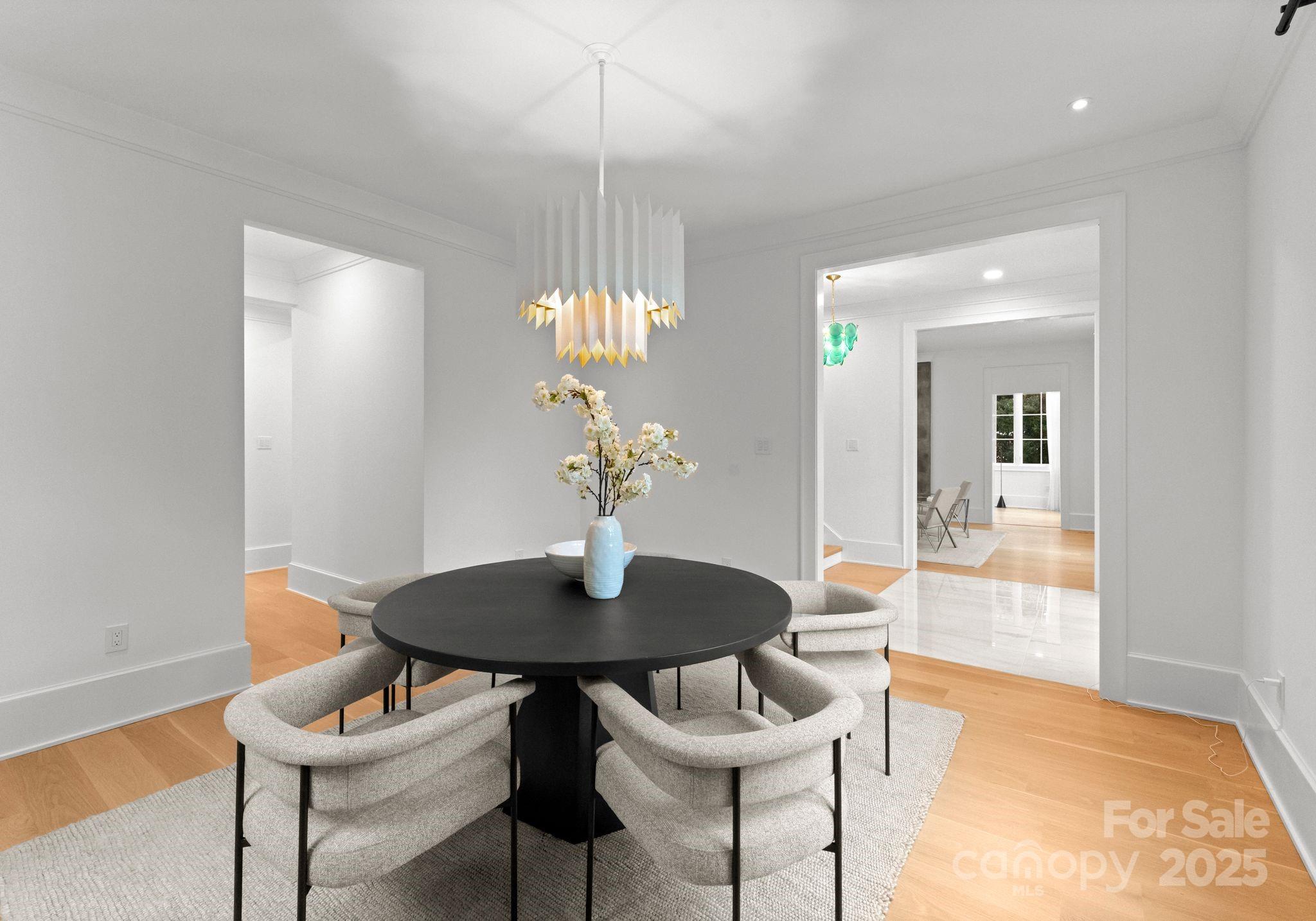 1446 Queens Road Property Photo 31