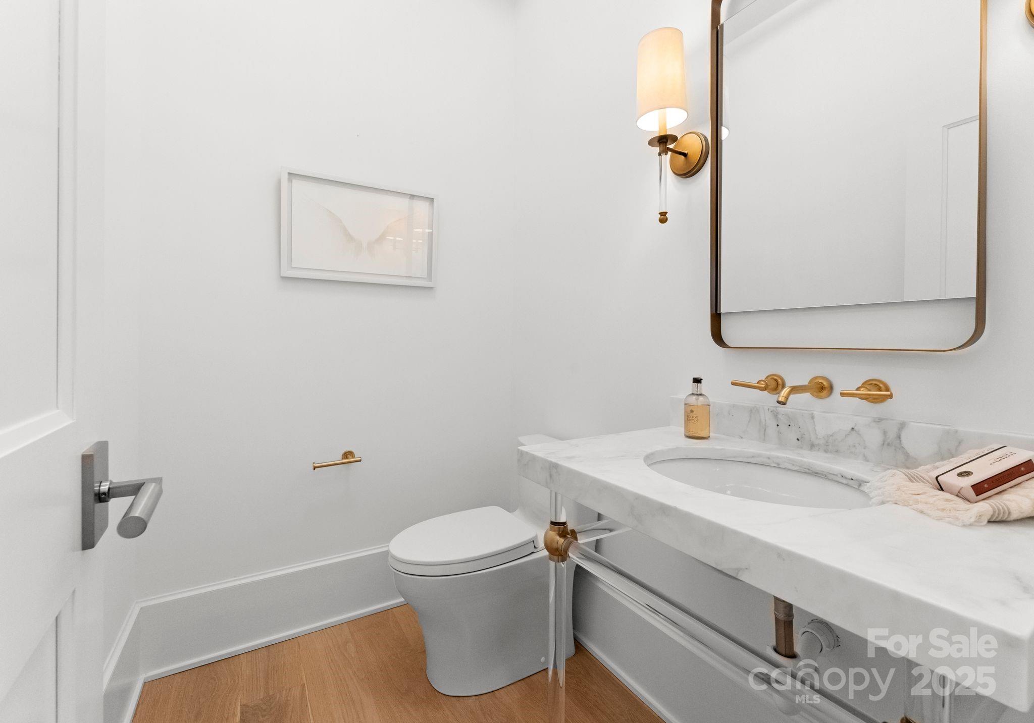 1446 Queens Road Property Photo 34