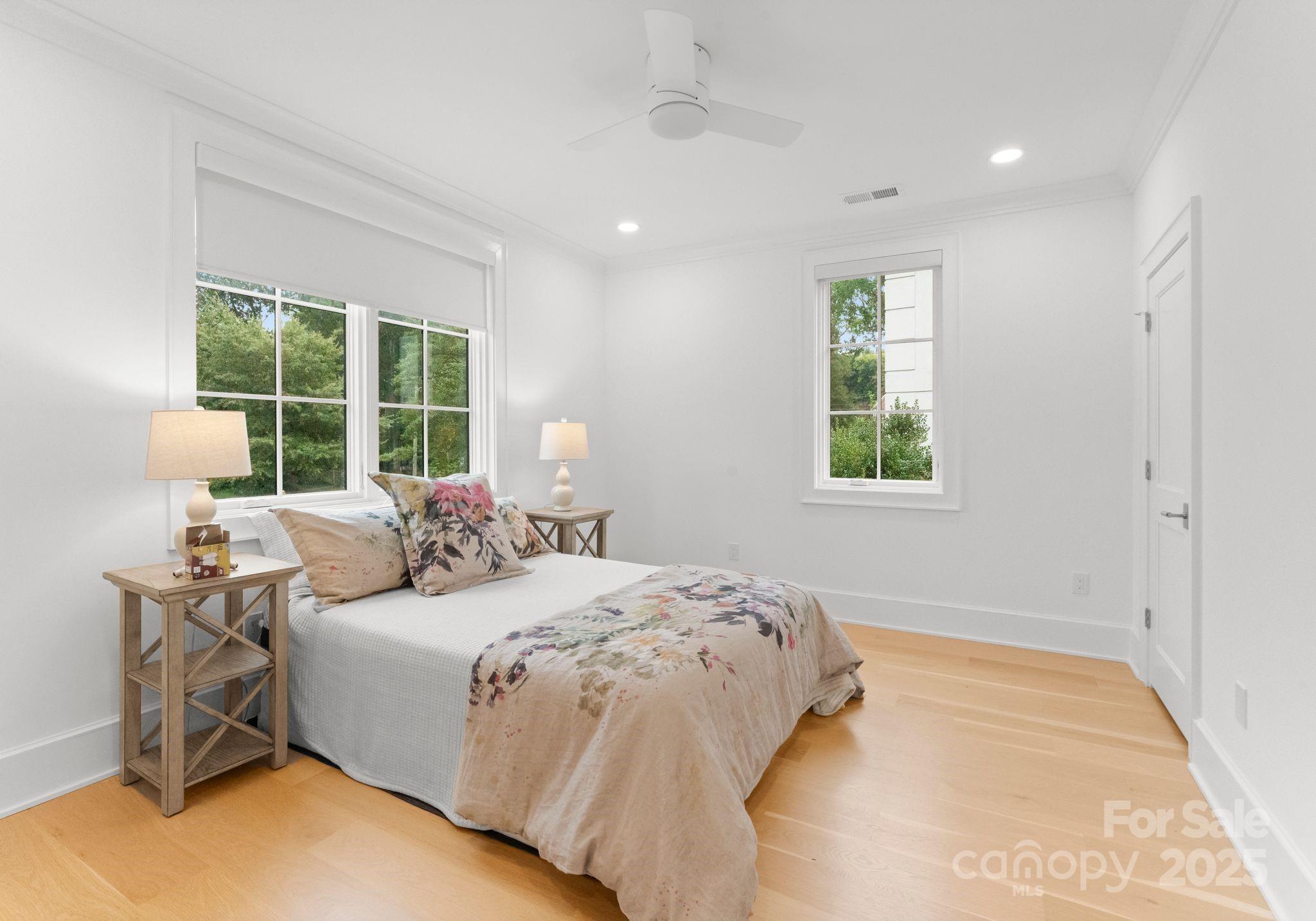 1446 Queens Road Property Photo 40