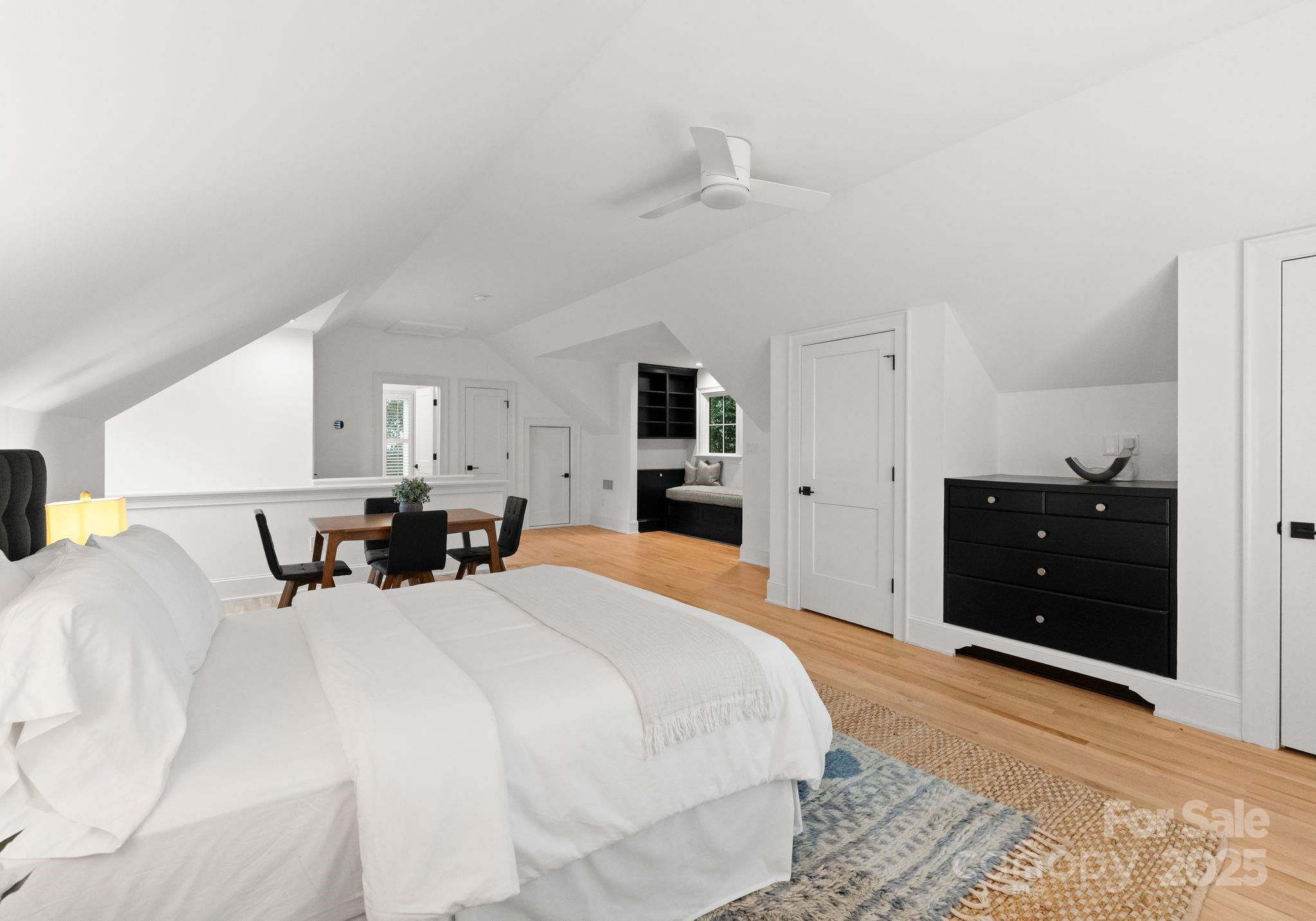 1446 Queens Road Property Photo 45