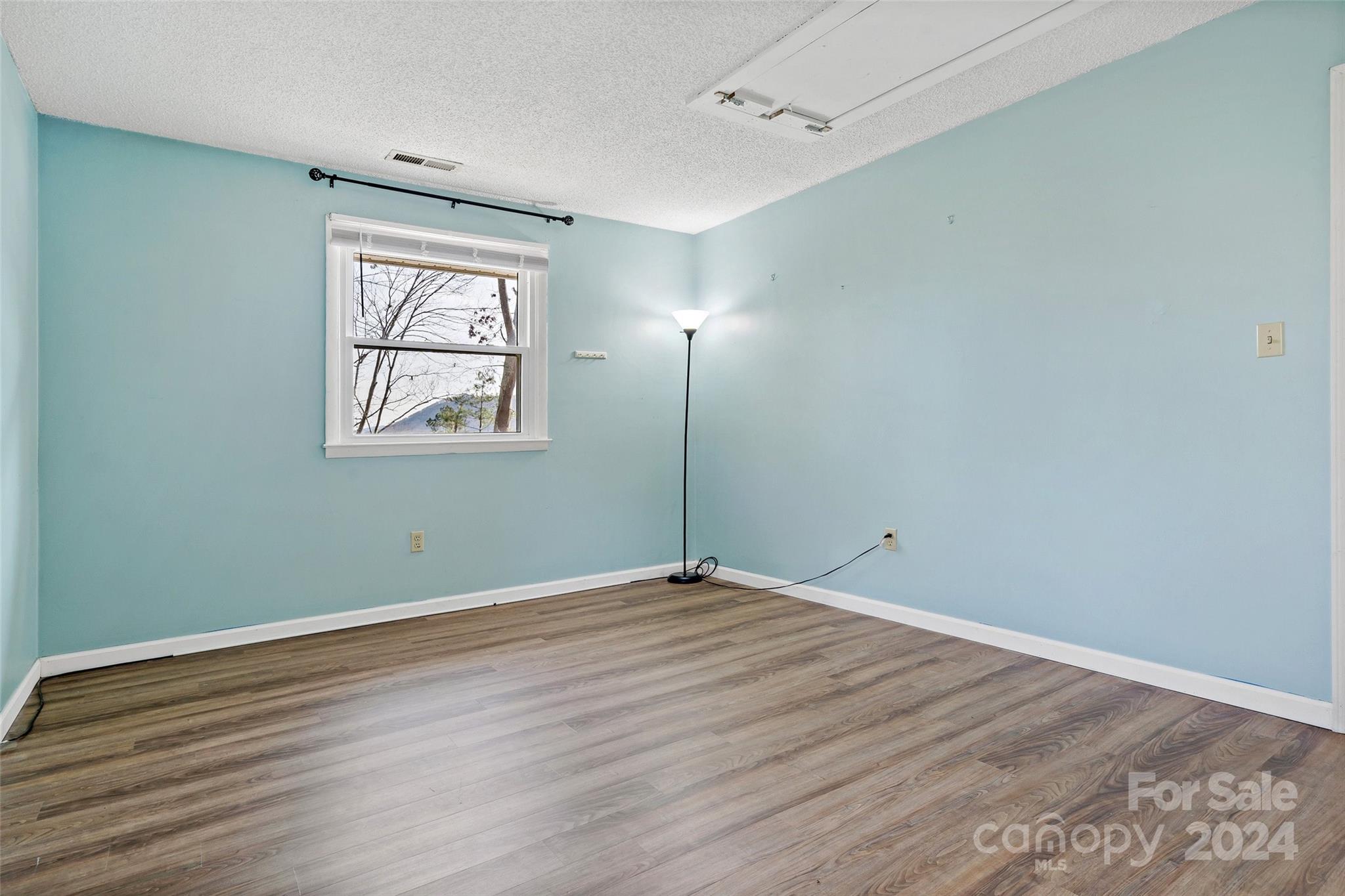 123 Avondale Ridge Road Property Photo 22