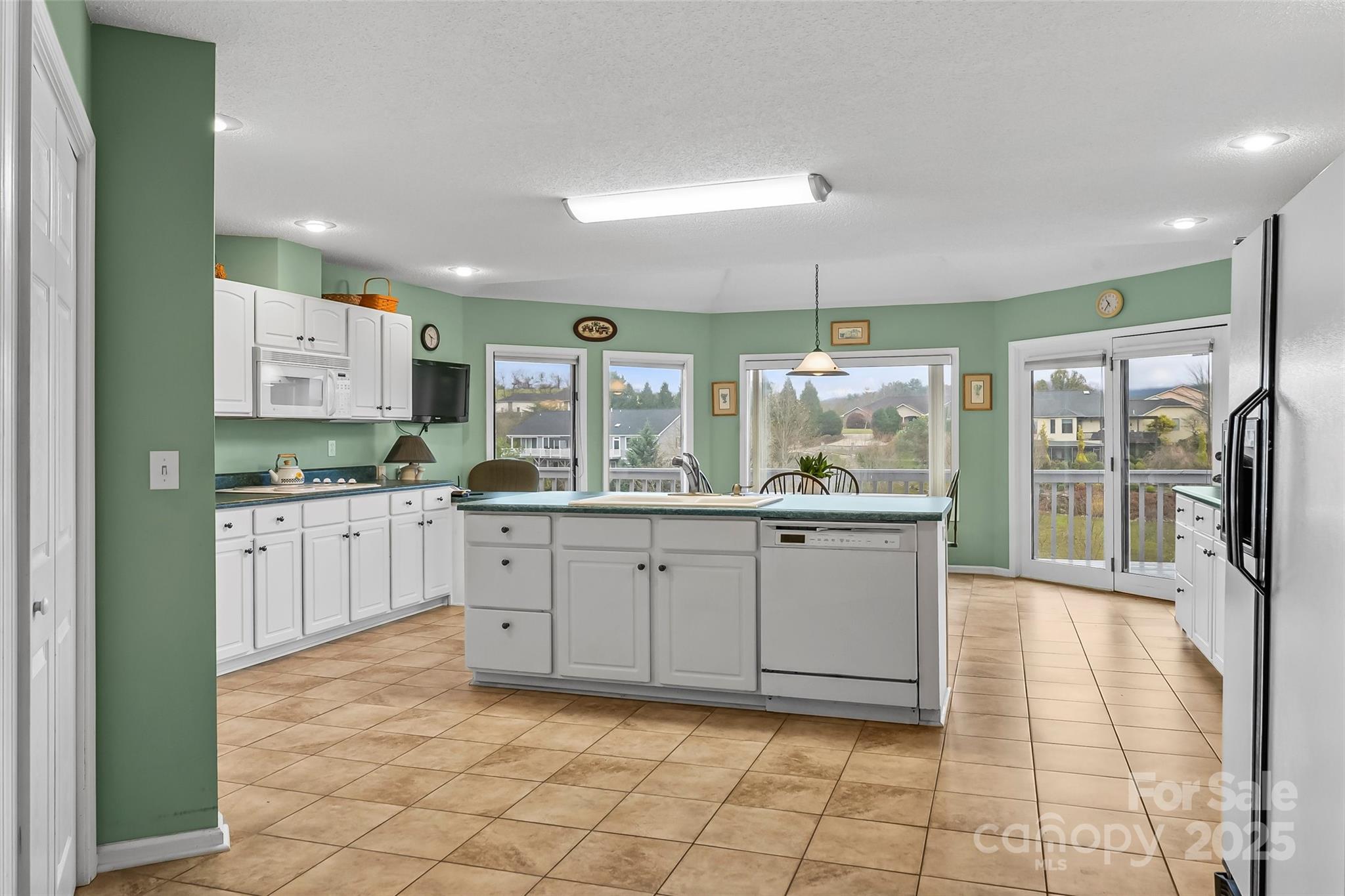 24 Loridon Drive Property Photo 12