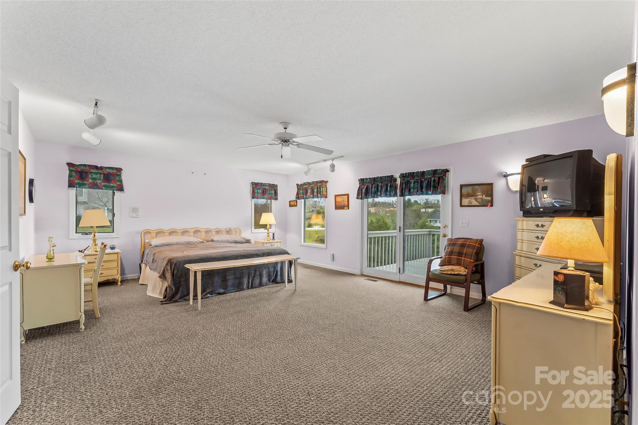 24 Loridon Drive Property Photo 13