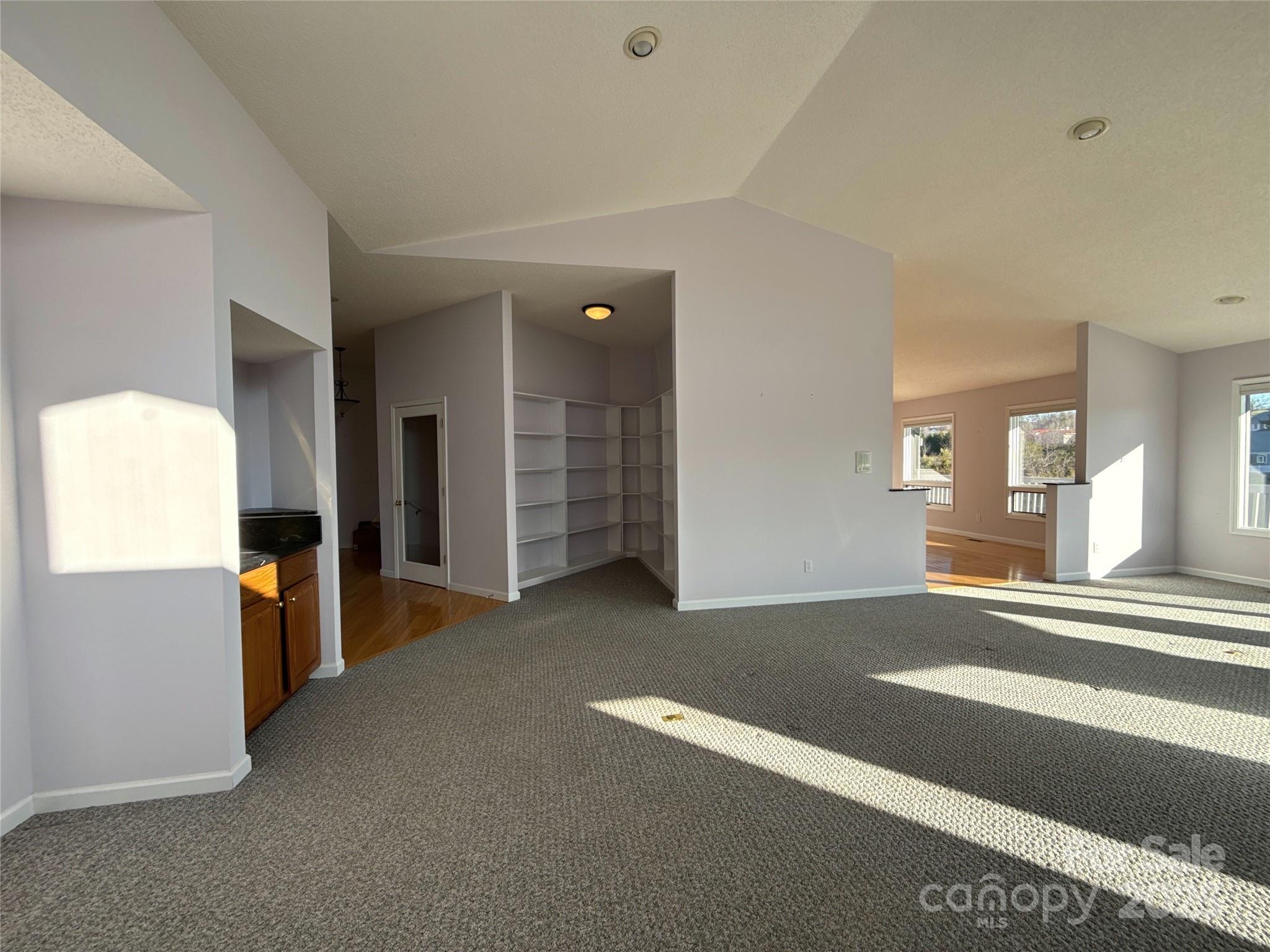 24 Loridon Drive Property Photo 27