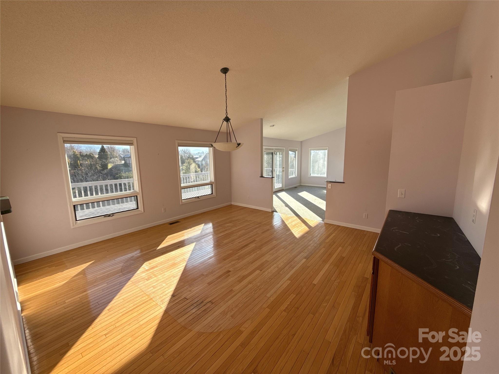 24 Loridon Drive Property Photo 28