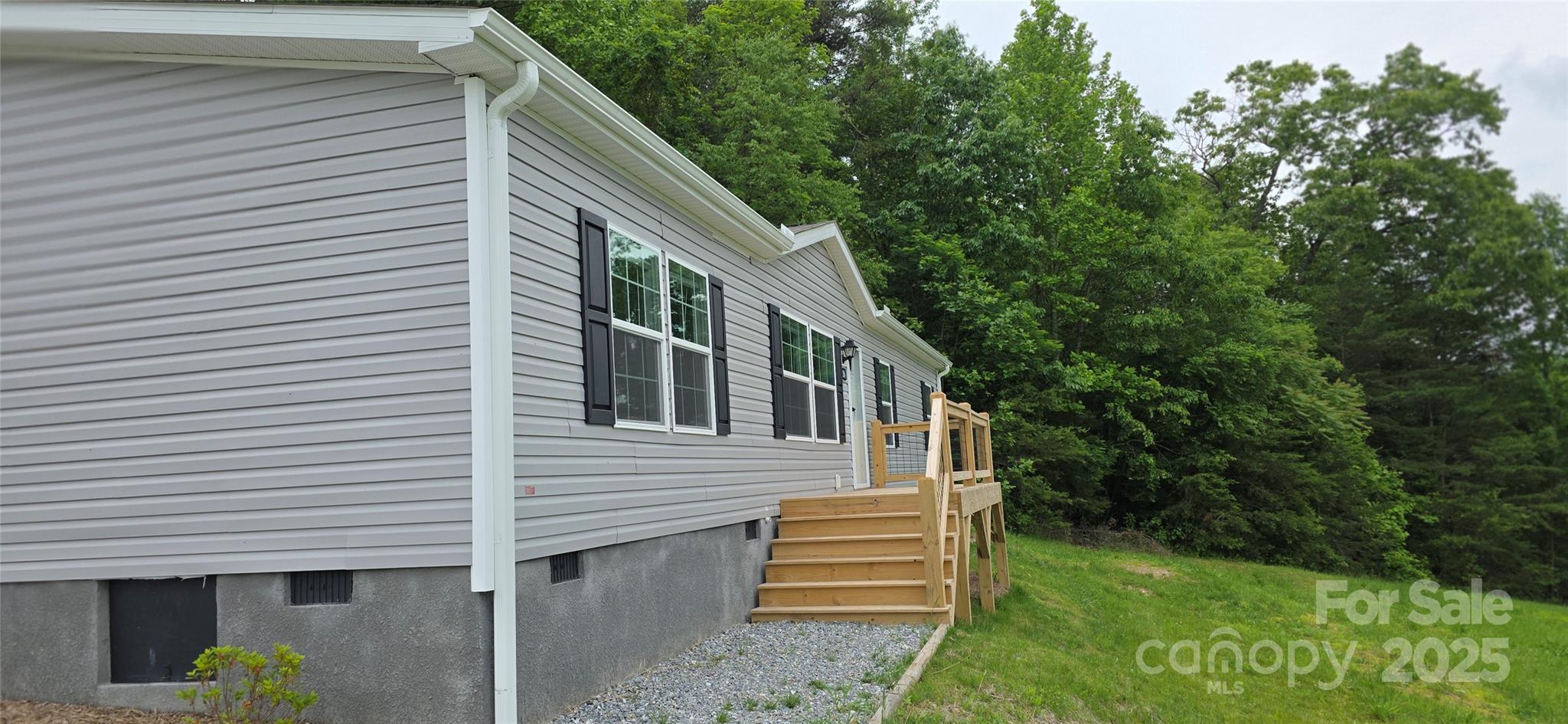 36 Whisper Mountain Road Property Photo 5